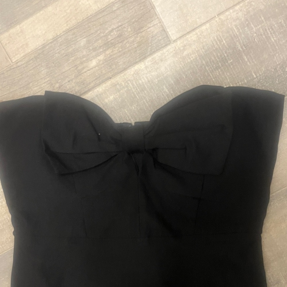 Chic Strapless Black Dress - Picture 3 of 8
